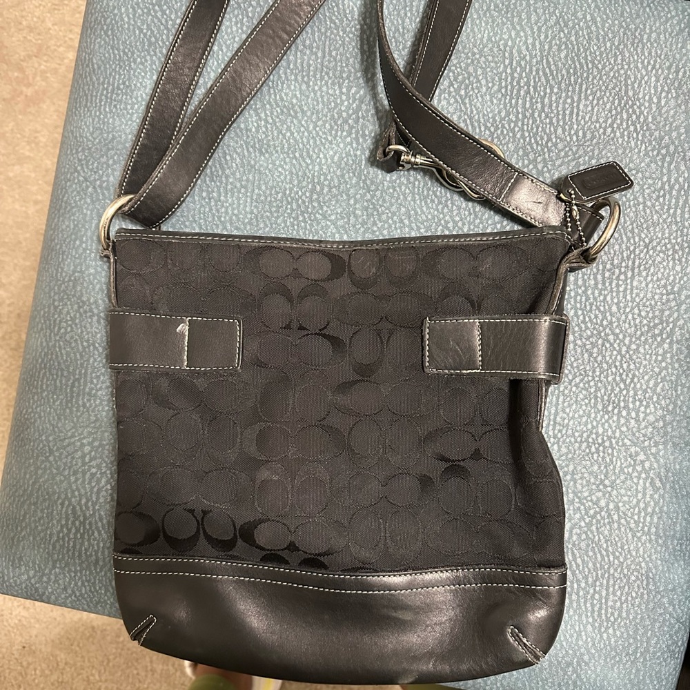 Coach handbag - Picture 3 of 3